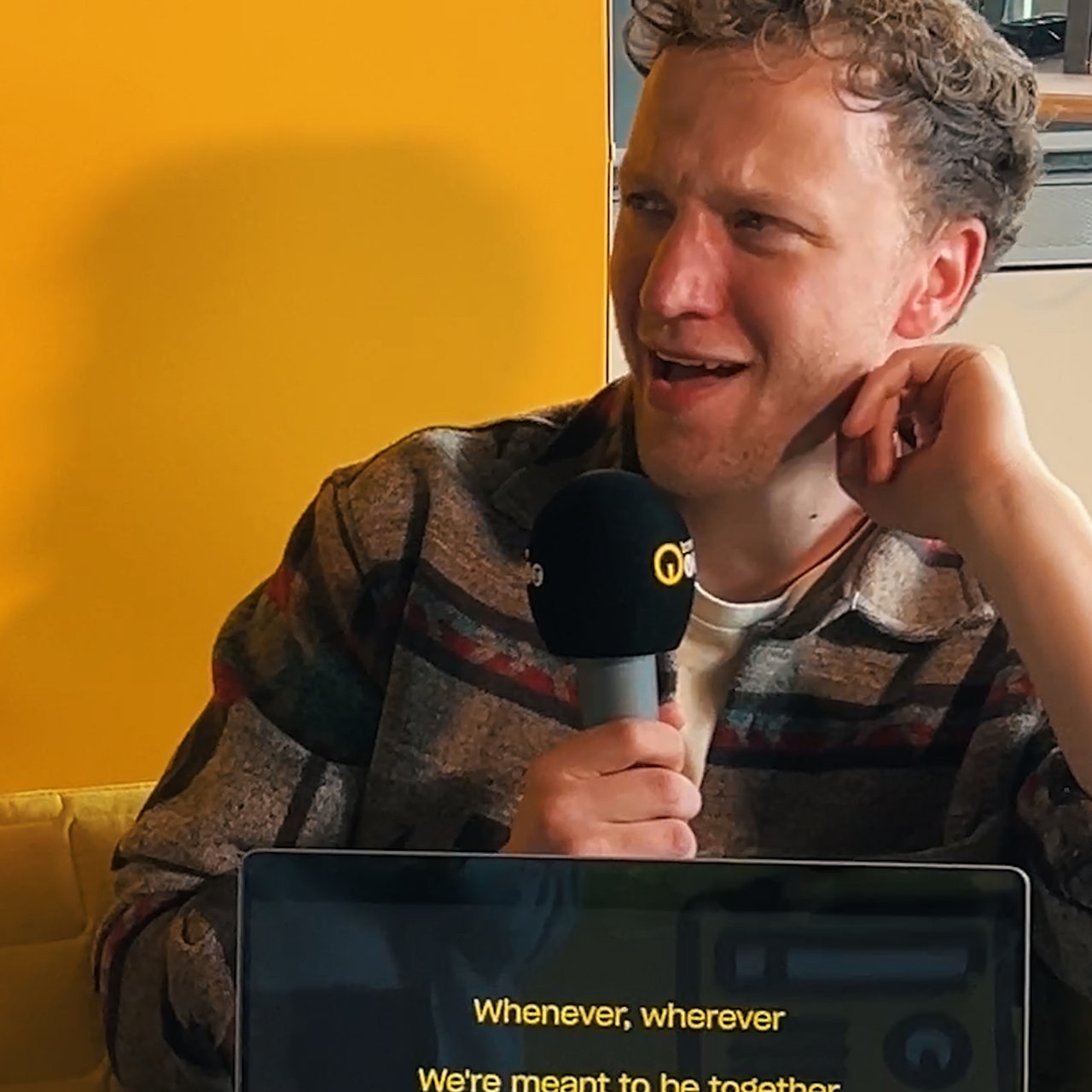 Joris im Bremen-Vier-Talk